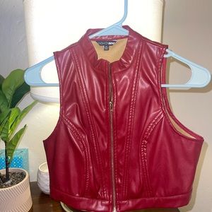 Faux red top with zipper